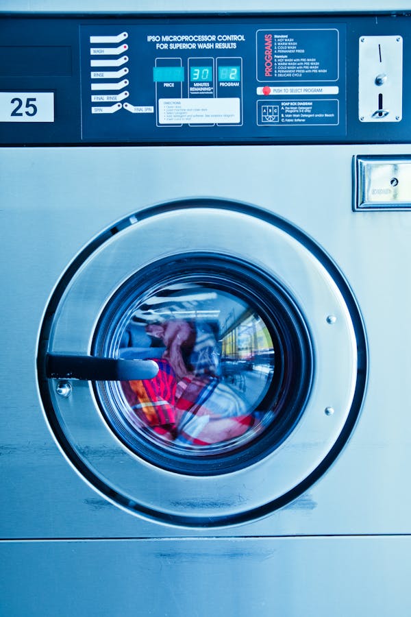 Big Households, Hard-Working Appliances: What Wears Out First and How to Stay Ahead of It